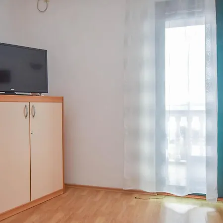 Apartments Studenac Tkon Exterior photo
