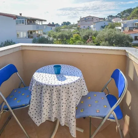 Apartments Studenac Tkon Exterior photo